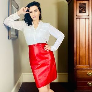 Red leather skirt (4)